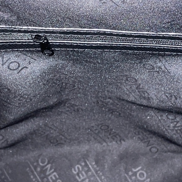 New Without Tags Jones of New York Black and Gold Backpack purse - Picture 7 of 9